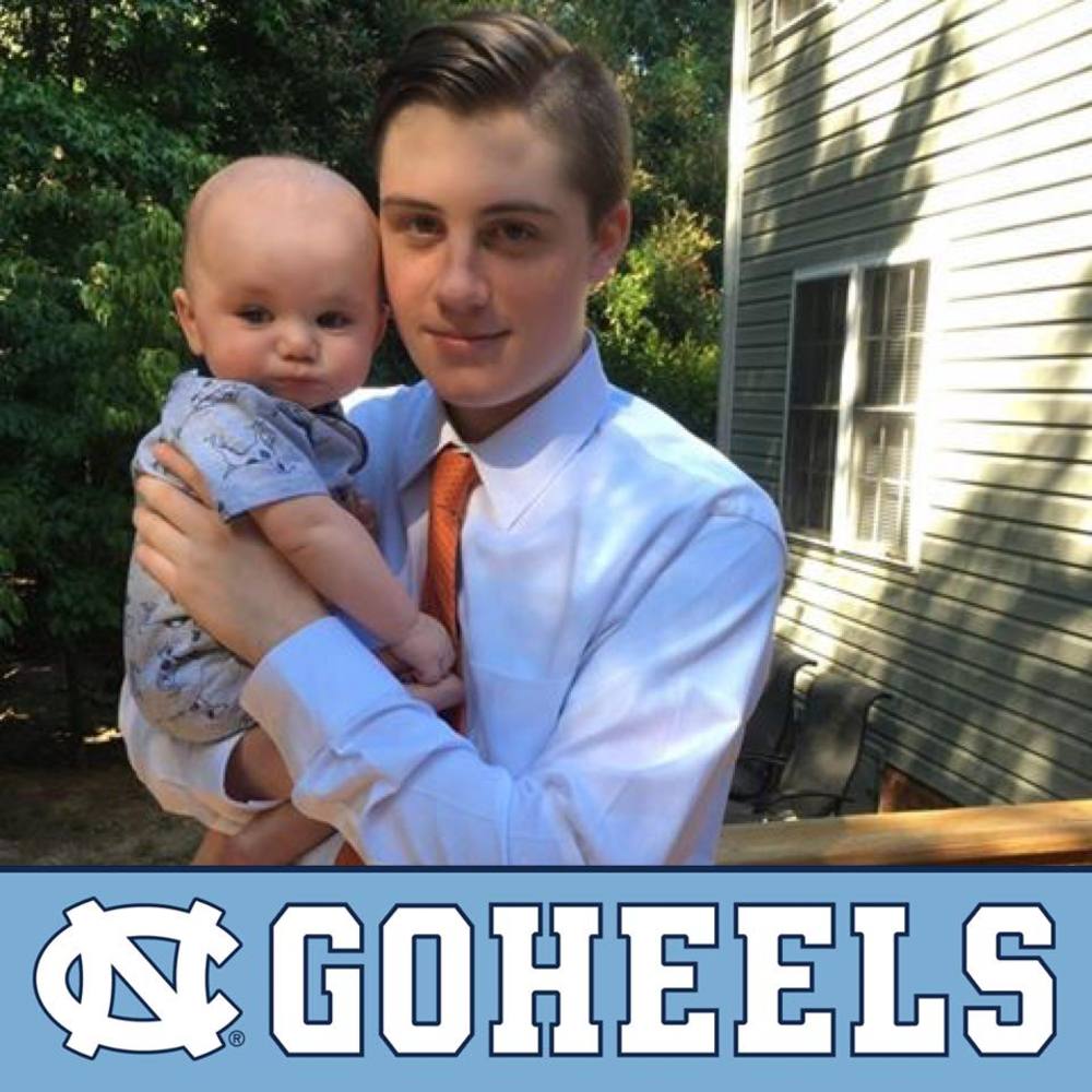 Meet your Posher, Alexis